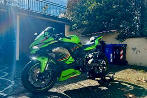 Kawasaki ZX4-RR 2024