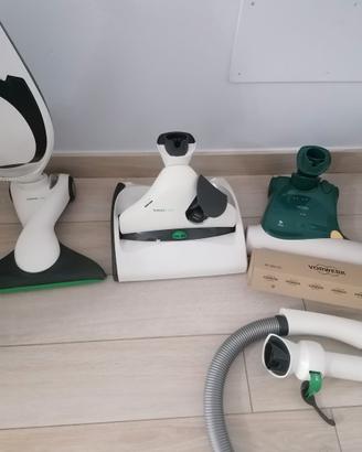 Folletto vk150 completo di accessori