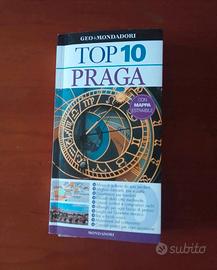 Guida turistica Top 10 Praga edita da Mondadori