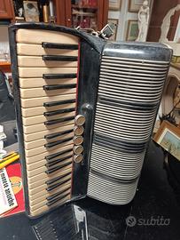 fisarmonica Scandalli 96 bassi  anni 40/50
