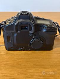 Canon EOS-1V – Reflex analogica professionale