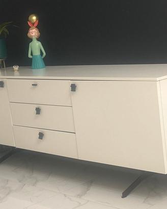 Madia design