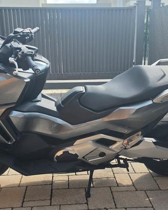 HONDA FORZA 750 DCT - 10/2023 - 25.000 km