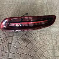 Kit portellone posteriore e Fari LED Porsche Macan