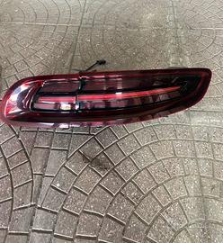 Kit portellone posteriore e Fari LED Porsche Macan