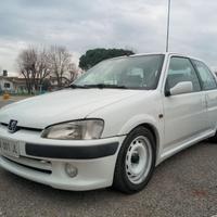 Peugeot 106 1.6 16 v rally originale