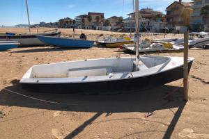 Barca a vela da passeggio (principianti)