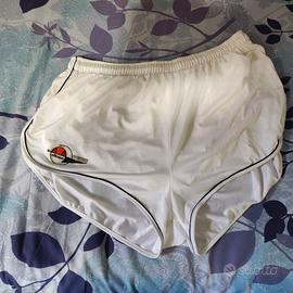 pantaloncini sportivi vintage Ellesse Performance
