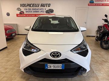 TOYOTA AYGO ANNO 2019 BZ 1.0 ADATTA NEOPATENTATI K