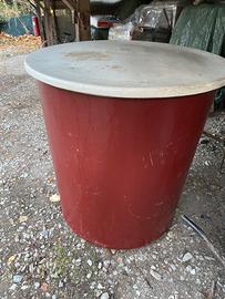 Vasca con coperchio  e rubinetto