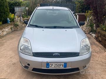 ford fiesta td 2004