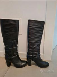 Stivali in vera pelle nera Dolcenera