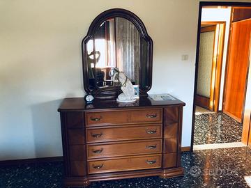 Camera da letto completa in legno