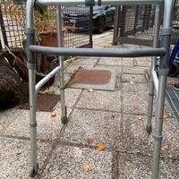 Ausilio per deambulare