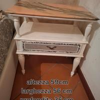 comodino/i