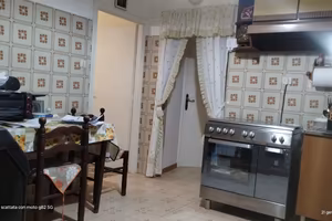 trilocale 400 euro  BEN ACCETTE PERSONE STRANIERE