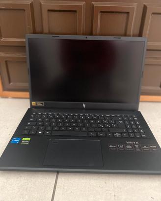 laptop Nitro V15