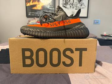 Yeezy 350 Carbon Beluga taglia 43