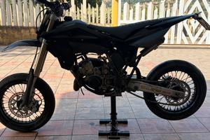 Husqvarna sm 125