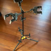 Hercules Guitar Stand triplo