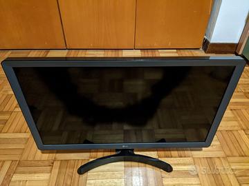 TV LG 24TL510V con schermo rotto