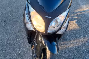 scooter tmax