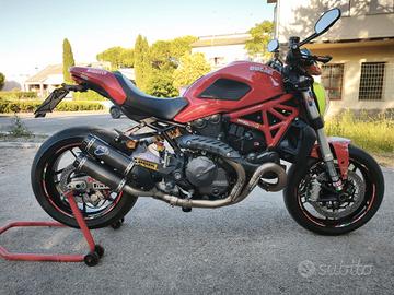 Ducati Monster 821