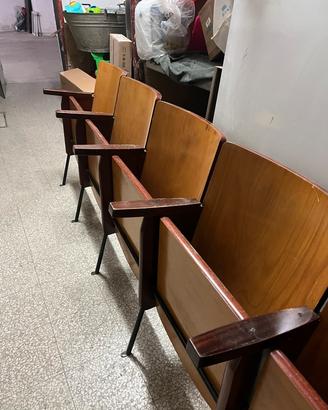 Sedie vintage da cinema