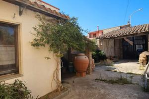 S. Nicolò d'Arcidano - Indipendente da ultimare