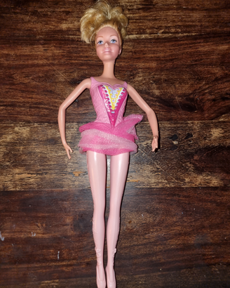 Barbie ballerina mattel rigida 2014