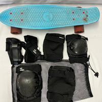 Skateboard con accessori