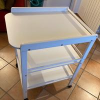 Fasciatoio per neonati con rotelle
