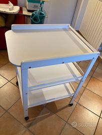 Fasciatoio per neonati con rotelle
