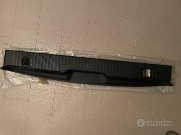 Rivestimento protezione sottoprta del bagagliaio