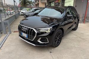 Audi Q3 35 TDI S tronic Business Advanced