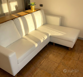 Divano Bianco con Penisola – Pari al Nuovo