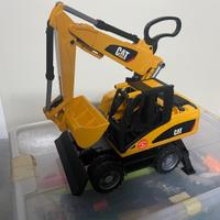 Escavatore mobile Bruder Cat