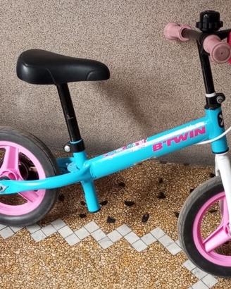 Bici senza pedali B twin