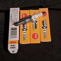 Candele Ngk 6263 CR9E per moto