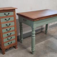 Tavolo a libro in legno massiccio verde salvia