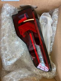 🚗 Faro posteriore sinistro BMW X2 2024 – NUOVO