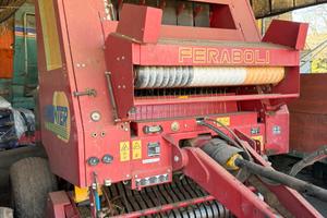 Rotopressa imballatrice feraboli