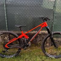 Mondraker foxy r carbon