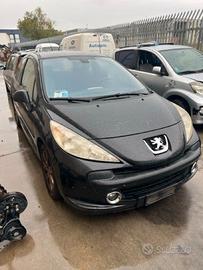 Ricambi Peugeot 207 1.6 16V HDI 3P Anno 2006