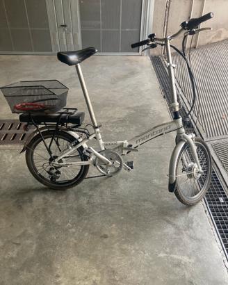 Bici pieghevole elettrica a pedalata assistita
