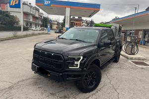 Ford F 150 RAPTOR no ranger