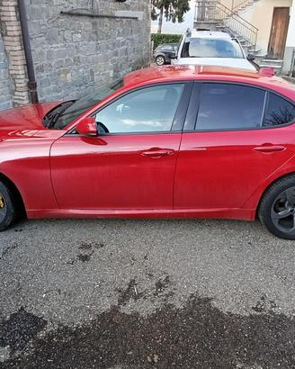 Alfa Romeo Giulia 2.0 Turbo Benzina 200 CV AT8 Exe