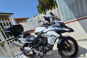 benelli trk 502x