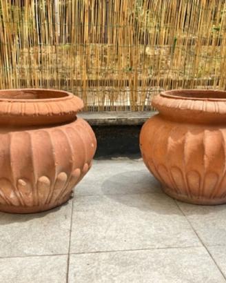 Coppia Vasi Cachepot Baccellati in Terracotta