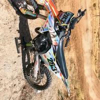 MOTO COMPETIZIONE KTM